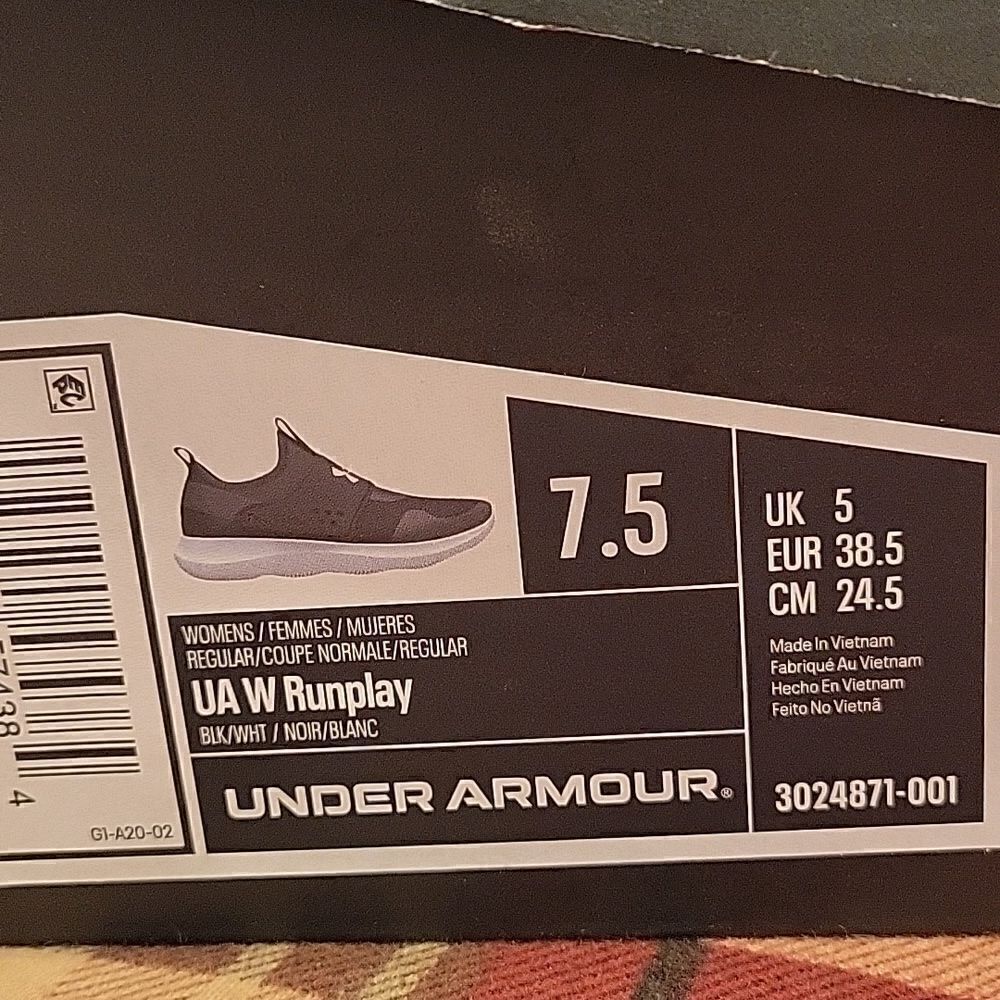 UNDER ARMOUR, UA W Runplay,size 7,5 - Picture 10 of 10